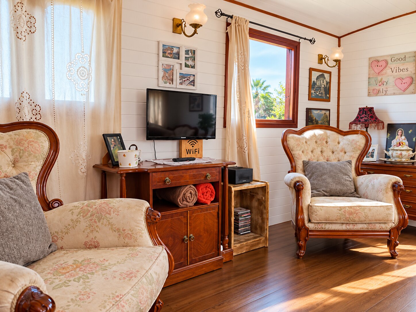Cosy living space in the Gypset accommodation